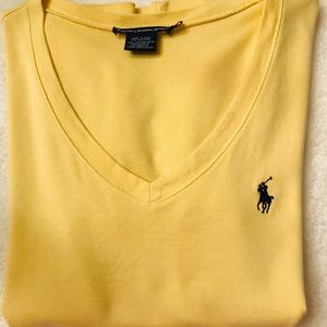 Yellow t-shirt.